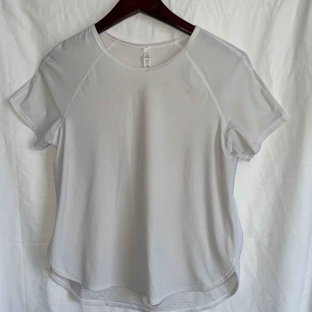 Lululemon Strong Rays Short Sleeve white size 4 - Picture 5 of 11